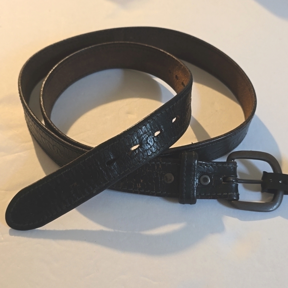 Vintage Mens Black Tooled Leather Belt Gun Metal Buckle Neutral Minimalist Sz.XL